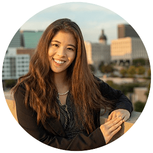 Lauren Busman headshot